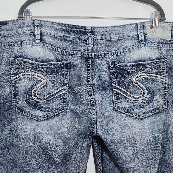 Silver Jeans Distressed Capri Jeans Size 24 Boho Printed Cropped Denim - Picture 5 of 8